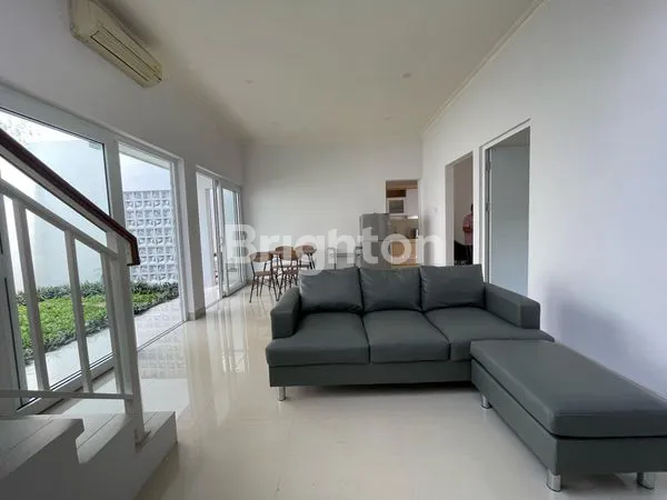 image RUMAH FULL FURNISHED CLUSTER EKSKLUSIF COLOMADU SOLO (3)