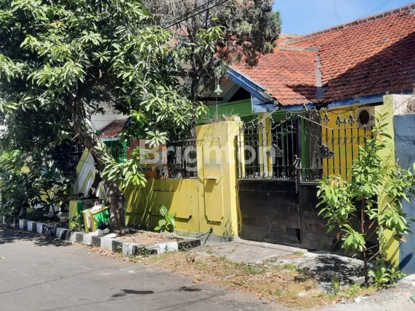image DIJUAL CEPAT RUMAH KOS DI RUNGKUT ASRI BARAT SURABAYA (1)