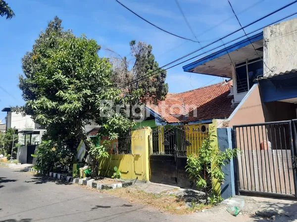 image DIJUAL CEPAT RUMAH KOS DI RUNGKUT ASRI BARAT SURABAYA (2)