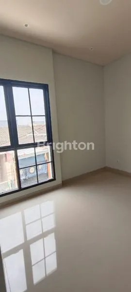 image RUMAH BARU MENGANTI PERMAI (4)