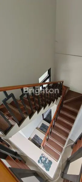 image RUMAH BARU MENGANTI PERMAI (3)