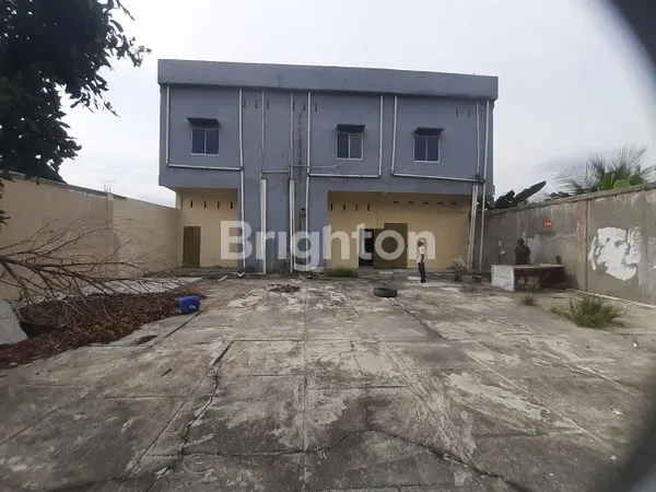 image RUKO MEGAH 3 PINTU,3 LANTAI, LOKASI PREMIUM DI PEKANBARU (4)