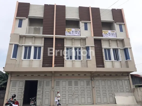 image RUKO MEGAH 3 PINTU,3 LANTAI, LOKASI PREMIUM DI PEKANBARU (3)