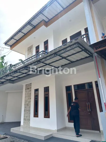 image RUMAH MINIMALIS 2 LANTAI DI CLUSTER EKSKLUSIF TANGERANG (1)