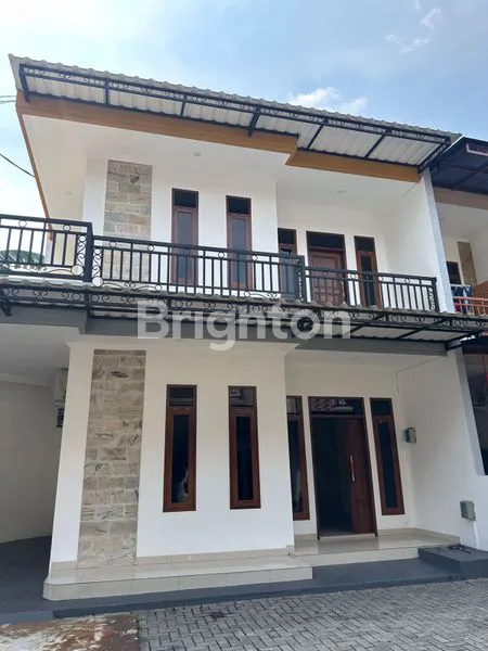 image RUMAH MINIMALIS 2 LANTAI DI CLUSTER EKSKLUSIF TANGERANG (2)