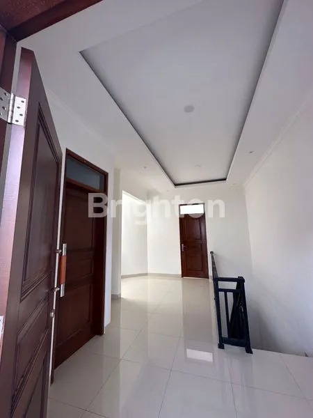 image RUMAH MINIMALIS 2 LANTAI DI CLUSTER EKSKLUSIF TANGERANG (8)