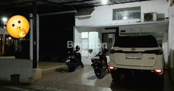 image RUMAH STRATEGIS 80M² DI SEPATAN, 3KT, BISA KPR (1)