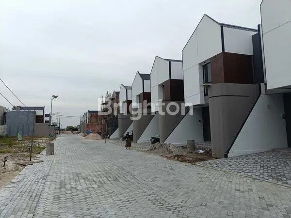 image HUNIAN EKSKLUSIF 2 LANTAI DI RUMBAI, BONUS 4 AC + WATER HEATER (2)