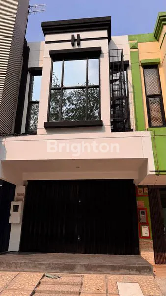 image RUKO BOULEVARD UTARA KELAPA GADING LOKASI STRATEGIS (1)