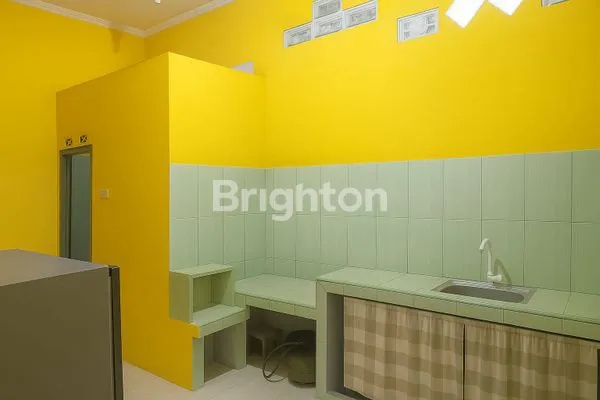 image RUMAH STRATEGIS DALAM PERUMAHAN, COCOK USAHA DI SETU BEKASI (3)