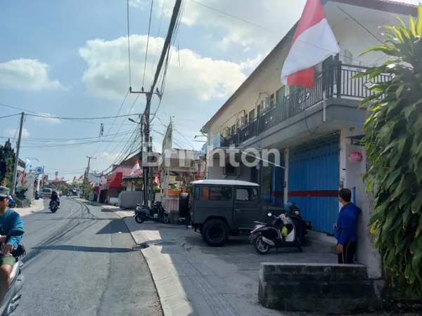 image RUKO DISEWAKAN DI LOKASI STRATEGIS, JL. PANTAI PERERENAN – BADUNG (2)
