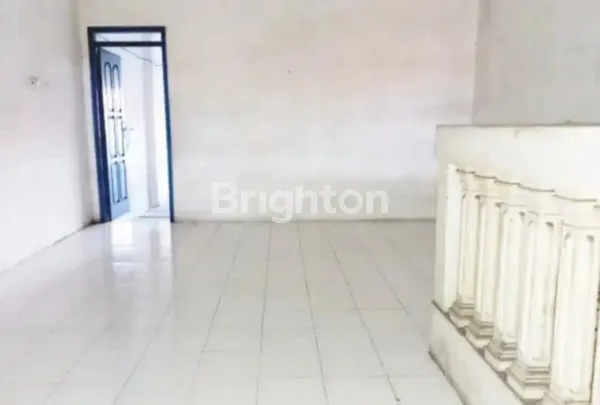 image RUKO 2 LANTAI DI JALAN SAMANHUDI GRESIK (2)