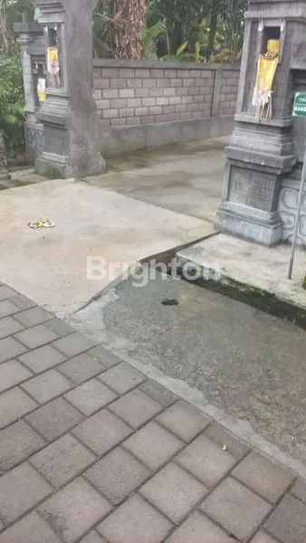 image DIJUAL RUMAH LOKASI DEKAT DENGAN PANTAI KELATING (2)