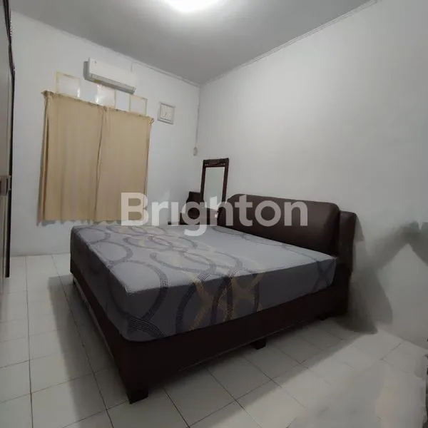 image RUMAH FULLY-FURNISHED BEBAS BANJIR DI DELI GRAHA, SHM LENGKAP (7)