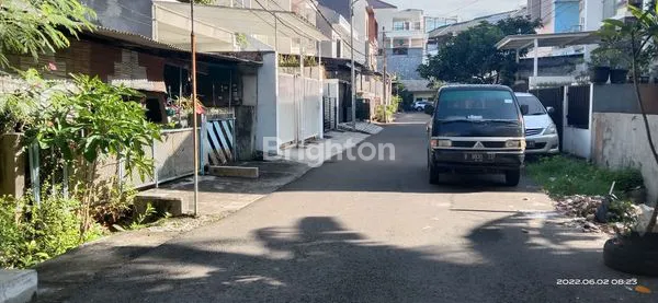 image DI JUAL RUMAH 1 LANTAI HOOK DI KEMAYORAN (2)