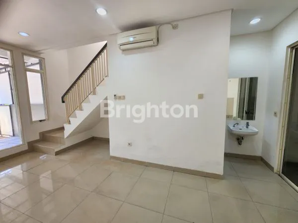 image RUMAH KATAMARAN INDAH PIK 4X12 (1)