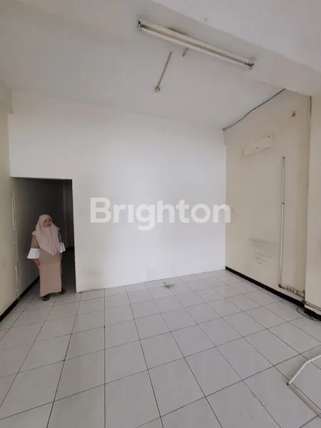 image RUKO SENTRA KENCANA (4)