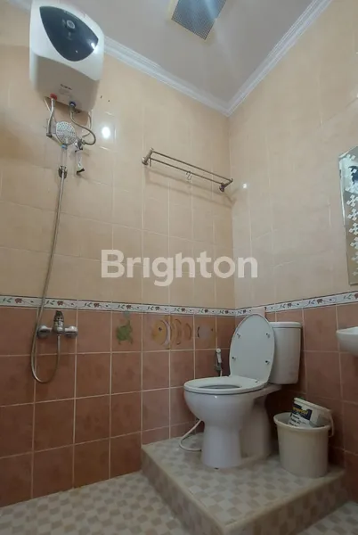 image RUMAH 2.5 LANTAI SIAP HUNI TANJUNG DUREN JAKARTA BARAT (3)