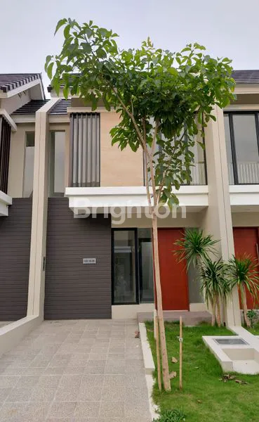 image JUAL RUMAH 2 LANTAI NORTH WEST LAKE CITRALAND (1)