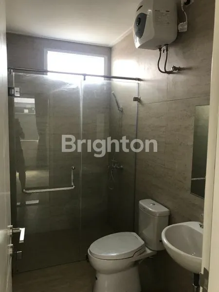 image RUMAH 2 LANTAI DI DISCOVERY ALUVIA BINTARO TANGERANG SELATAN (7)