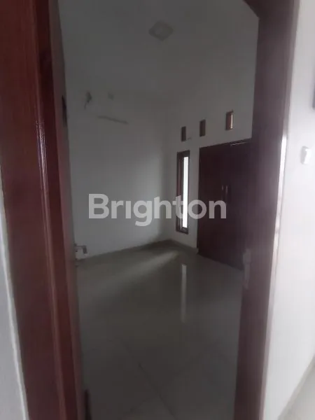 image *DISEWAKAN SEGERA DI PERUMAHAN PONDOK DUKUH INDAH, HJ IRUN,  JAKARTA TIMUR* (7)