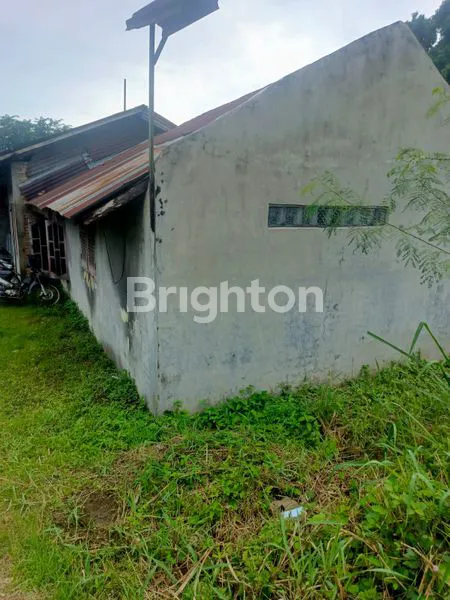 image  TANAH  DI PEKAN LABUHAN  (2)