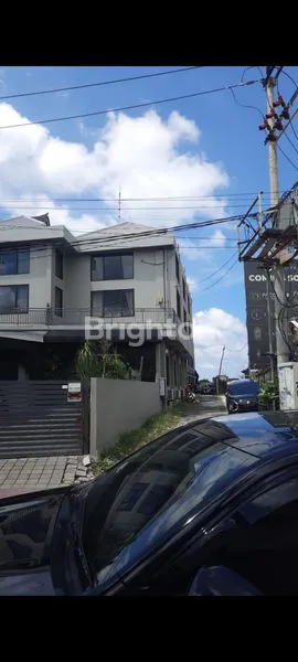 RUKO STRATEGIS DI BATU BELIG, BADUNG - LOKASI PREMIUM