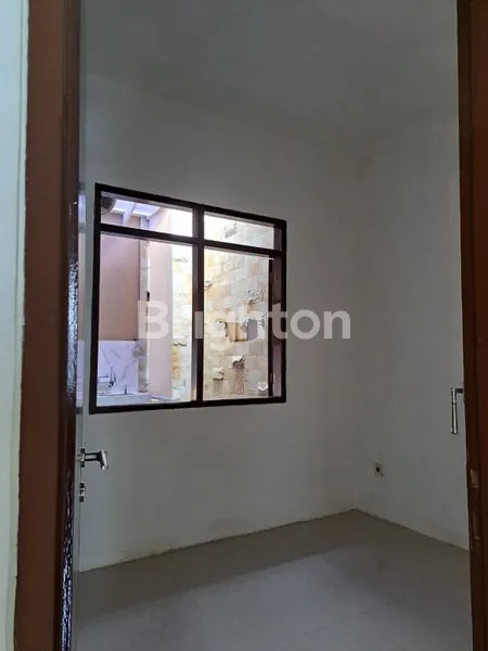 image RUMAH SEHAT TAMAN TAMPAK SIRING SENTUL CITY (6)