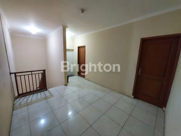 image TURUN HARGA! RUMAH KANTOR 2 LT MAINROAD JL KHP MUSTOPA, CIKUTRA (6)