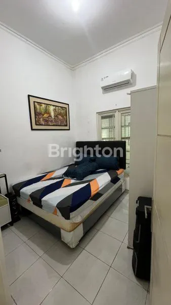 image RUMAH MEWAH FULL FURNISH DI PURI SAFIRA REGENCY MENGANTI (7)