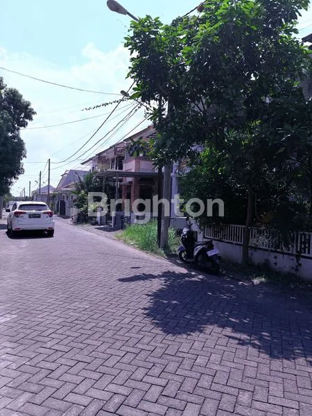 image RUMAH MEWAH 2 LANTAI KOALA REGENCY DEKAT ARAYA SHM (5)