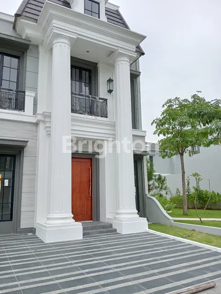 image RUMAH VILLA MEWAH (1)