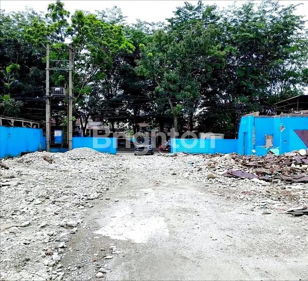 image TANAH LOKASI STRATEGIS LUAS 1080 M² DI  JL NGUMBAN SURBAKTI - DIAPIT 3 JALAN UTAMA PUSAT BISNIS JL A.H. NASUTION JL JAMIN GINTING & JL SETIABUDI (1)