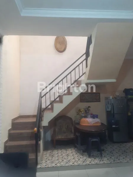 image RUMAH 2 LANTAI DI JATIWARINGIN PONDOK GEDE, BEKASI (2)