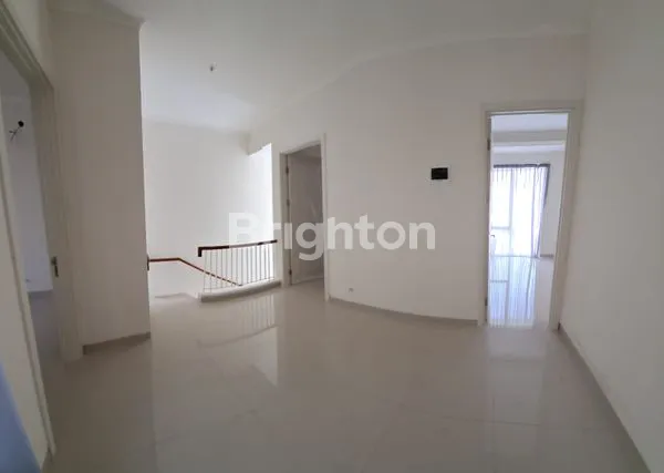 image DISEWAKAN RUMAH CATRIONA SUVARNA SUTERA  (6)