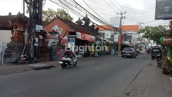 image RUKO 2 LANTAI EX RESTORAN & BAR PREMIUM DI SEMINYAK (4)