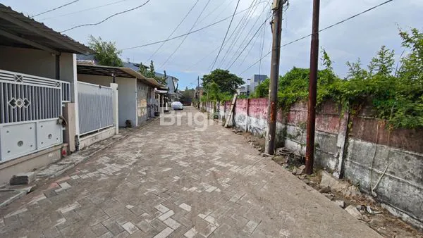 image RUMAH MINIMALIS 2KT WIGUNA TIMUR, DEKAT UPN, SHM (5)