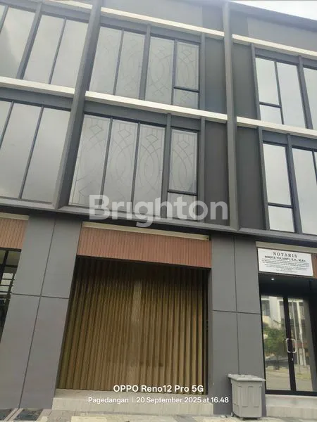 image RUKO STRATEGIS DI HAMPTON AVENUE – COCOK UNTUK KANTOR & USAHA\\N (1)