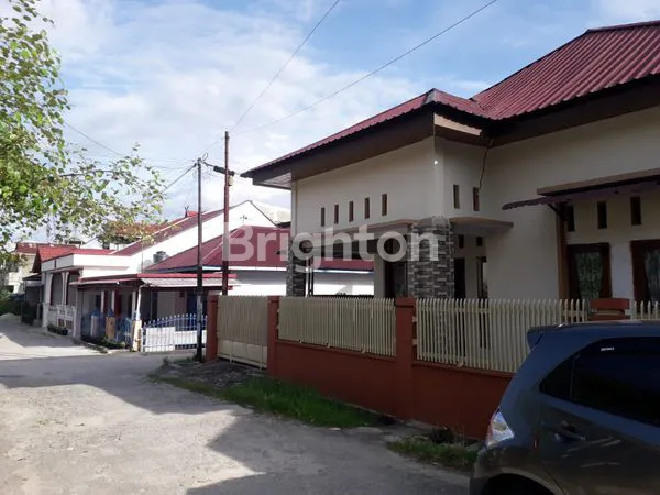 image RUMAH BAGUS AREA MARPOYAN DAMAI (7)