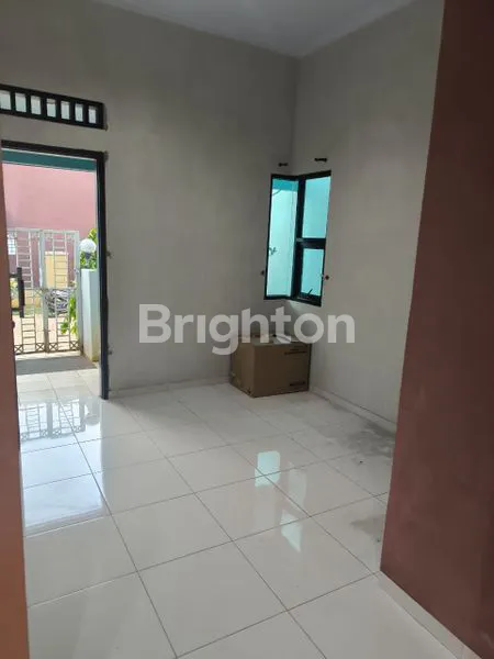 image RUMAH TINGGAL + KONTRAKAN 2 PINTU – DEPOK 2 TIMUR SIAP HUNI AMAN NYAMAN (3)