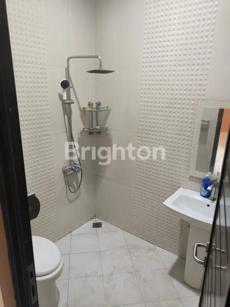 image RUMAH TINGGAL + KONTRAKAN 2 PINTU – DEPOK 2 TIMUR SIAP HUNI AMAN NYAMAN (8)