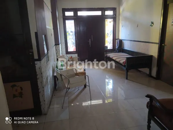 image DIJUAL RUMAH CANTIK 2,5 LT PONDOK JATI (3)