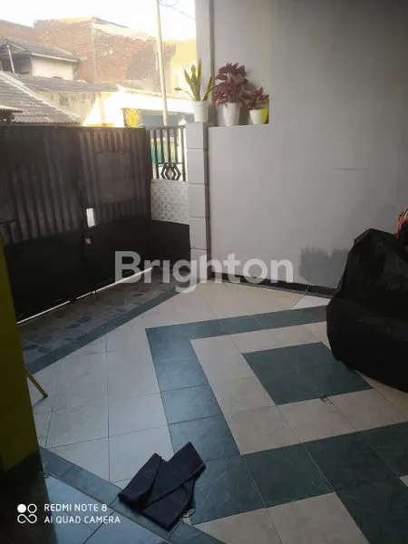 image DIJUAL RUMAH CANTIK 2,5 LT PONDOK JATI (2)