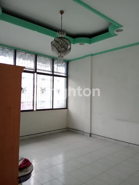 image RUKO PINGGIR JALAN (8)