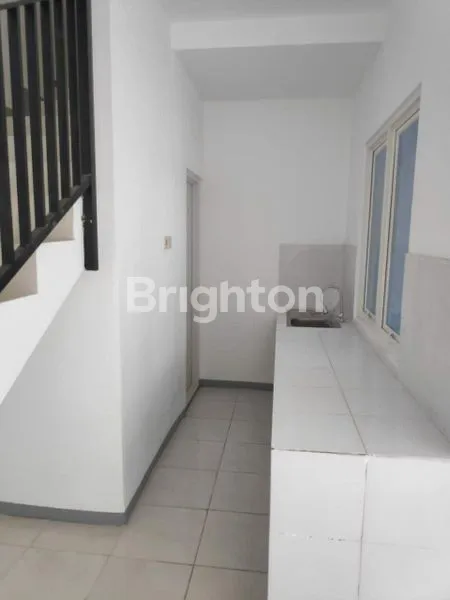 image  RUMAH BARU – AREA TENGAH KOTA SURABAYA (5)