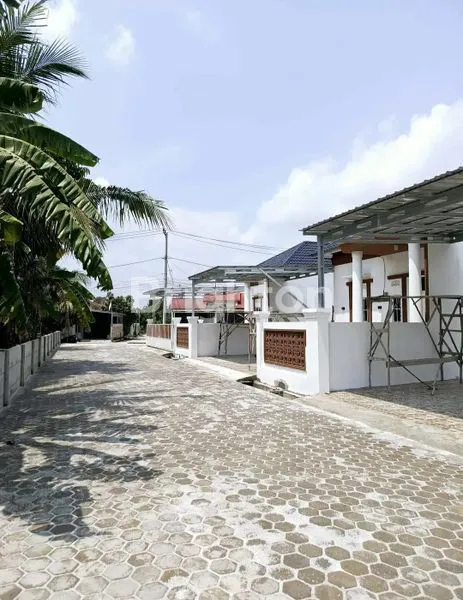 image RUMAH MINIMALIS TYPE 45 STRATEGIS DI JALAN TEROPONG ARENGKA (7)