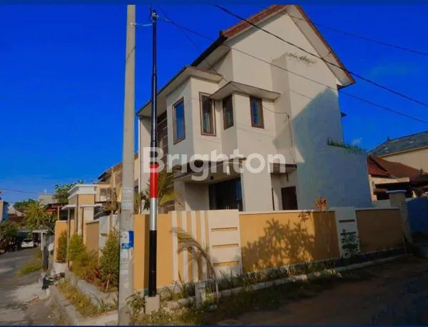 image DISEWAKAN VILLA 2LT MINIMALIST  DEKAT DENGAN TOL BALI MANDARA  (2)