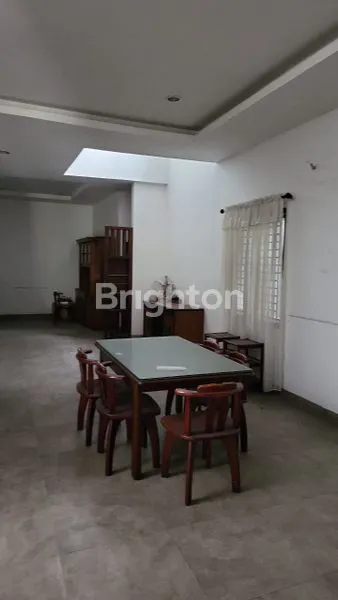 image VILLA GADING MAS 2 (2)