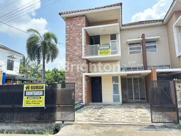 RUMAH SEWA BAGUS DAN NYAMAN DI BUKIT DEKAT POLIGON