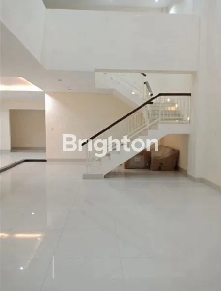 image RUMAH MEWAH 3 LANTAI – JLN. PERAK DEKAT BESI (7)